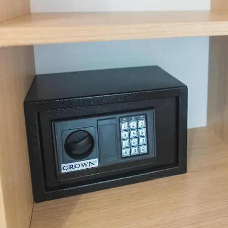 Sevastopol Apartman *