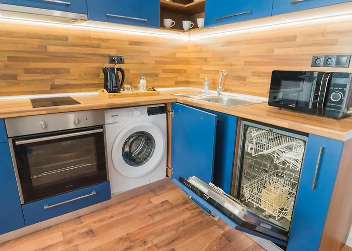 Sevastopol Apartment *